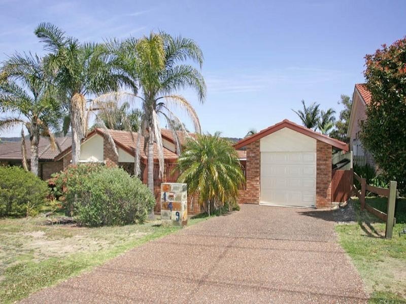 149 Cresthaven Avenue, Bateau Bay NSW 2261