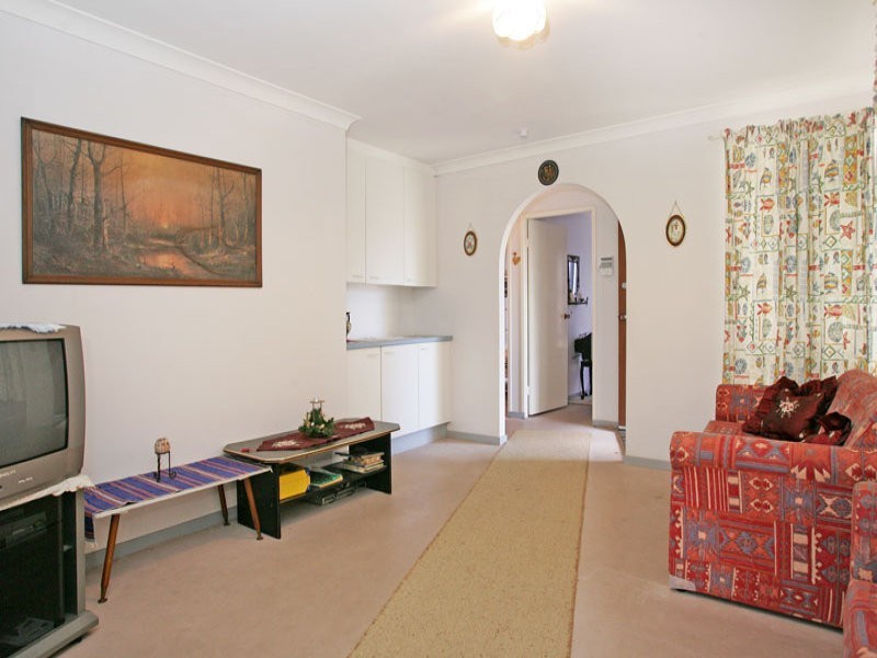20 Debra Anne Drive, Bateau Bay NSW 2261