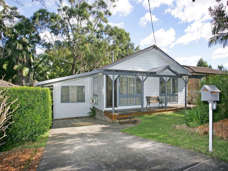 6 Kingfisher Place, Tumbi Umbi NSW 2261