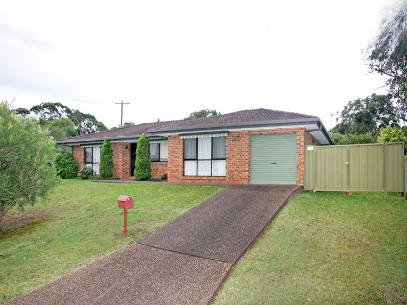 8 Rawsthorne Court, Bateau Bay NSW 2261