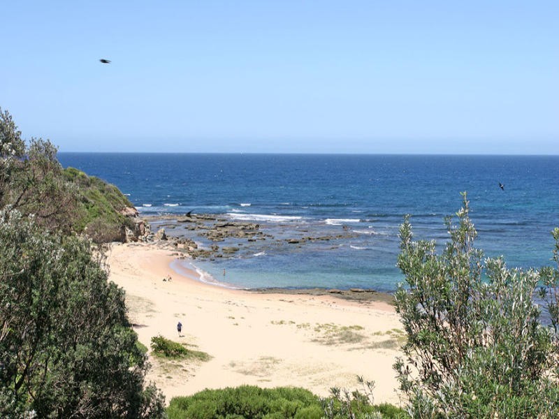 95 Lakin Street, Bateau Bay NSW 2261