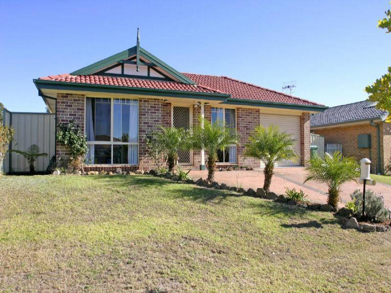 49 Castlereagh Crescent, Bateau Bay NSW 2261