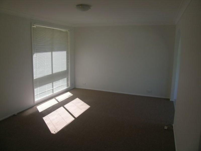 29 Sierra Avenue, Bateau Bay NSW 2261