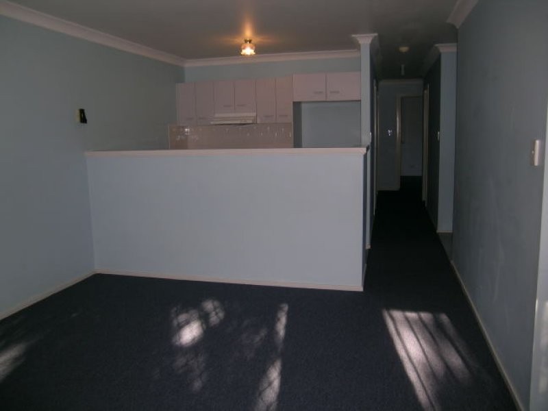 27a Macintyre Street, Bateau Bay NSW 2261