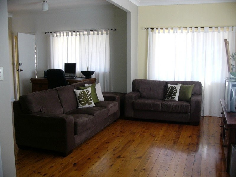 20 Flinders Avenue, Killarney Vale NSW 2261
