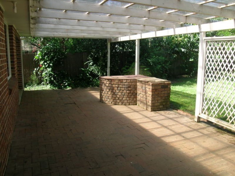 150 Cresthaven Avenue, Bateau Bay NSW 2261