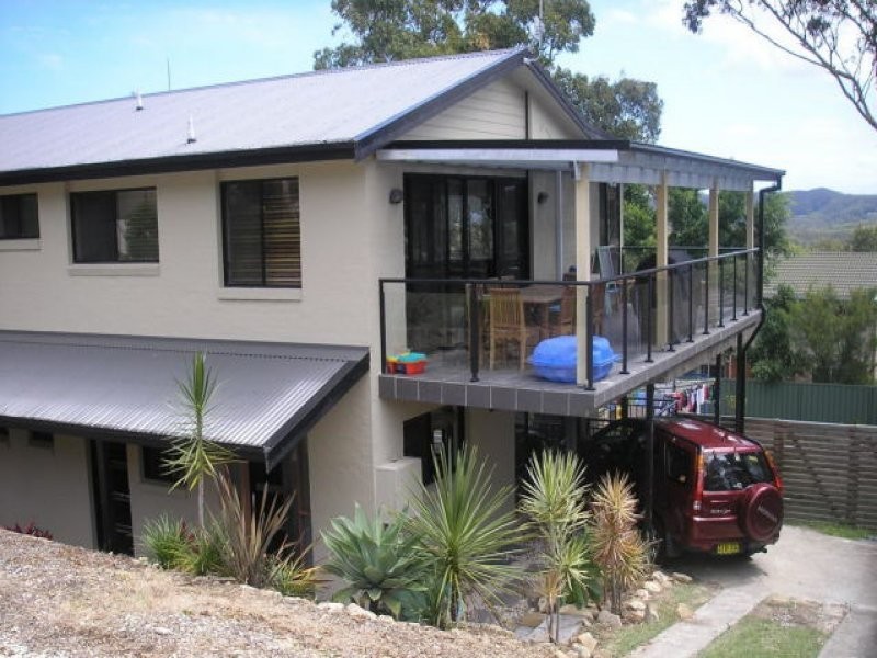 19 Rickard Street, Bateau Bay NSW 2261