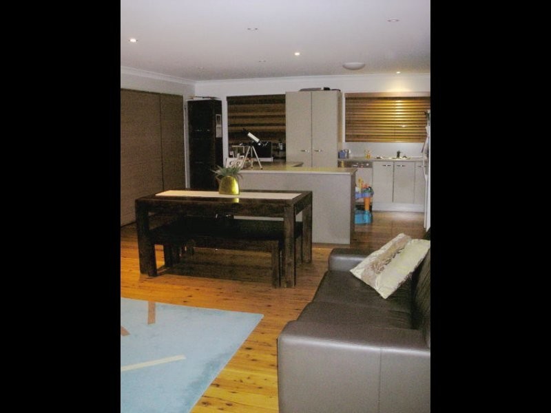 19 Rickard Street, Bateau Bay NSW 2261