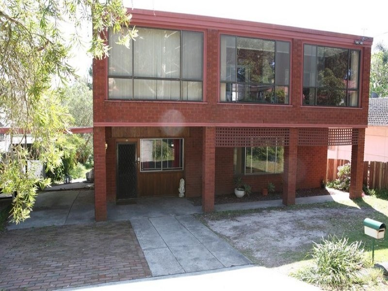 127 Lakin Street, Bateau Bay NSW 2261