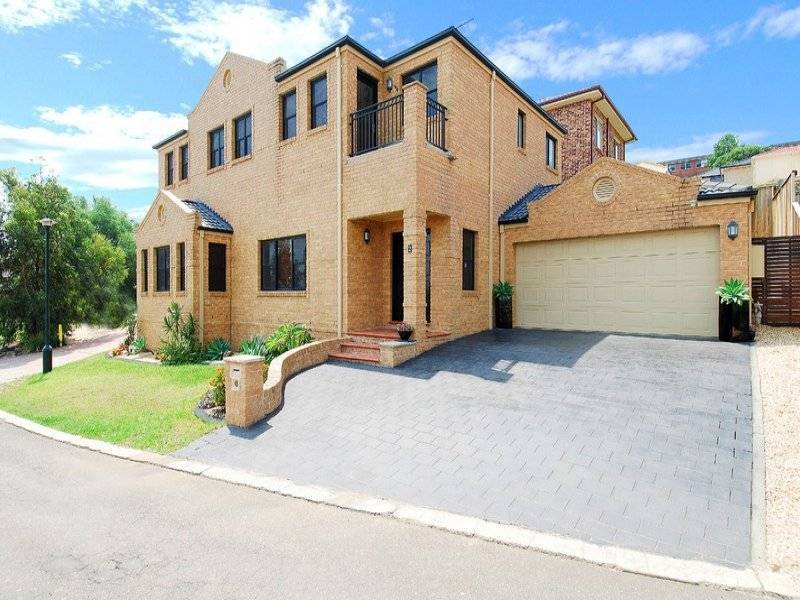 2 Mangalore Drive, Winston Hills NSW 2153