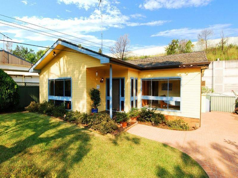 18 Livingstone Avenue, Baulkham Hills NSW 2153