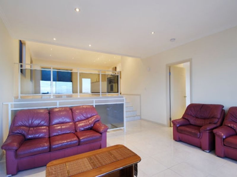 13 Governor Place, Winston Hills NSW 2153