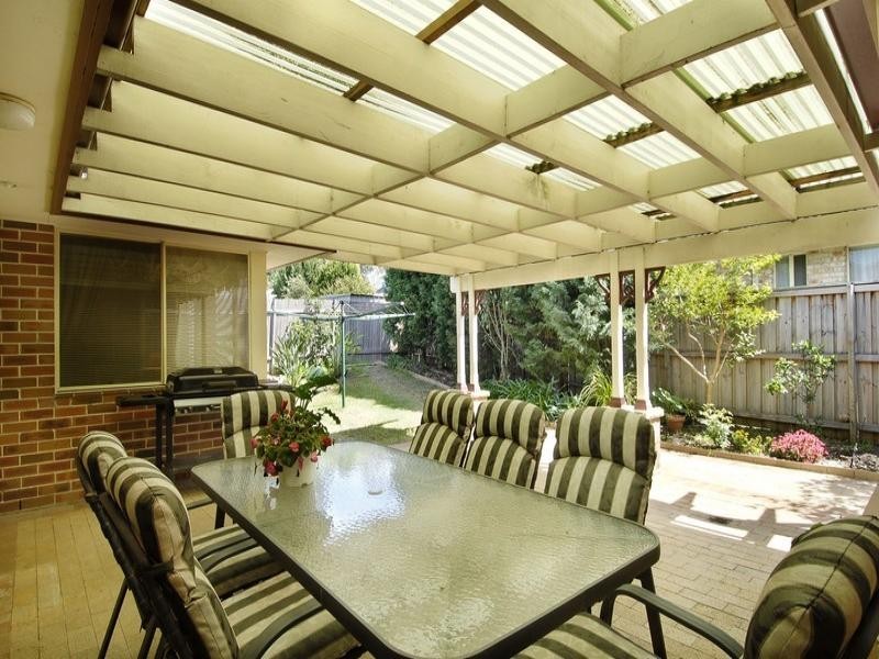 11 Cookson Place, Glenwood NSW 2768