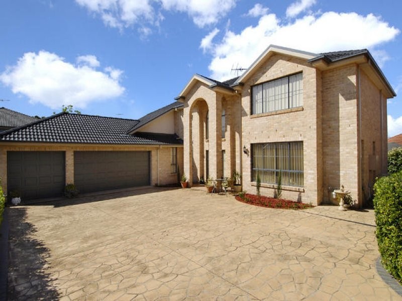 10 Calais Place, Castle Hill NSW 2154