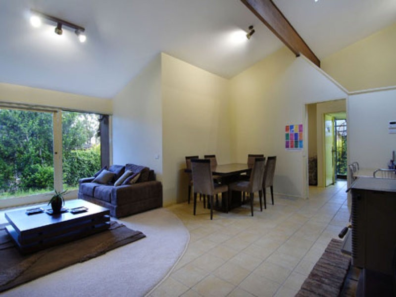 81 Cropley Drive, Baulkham Hills NSW 2153