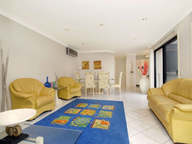 28 Purri Avenue, Baulkham Hills NSW 2153