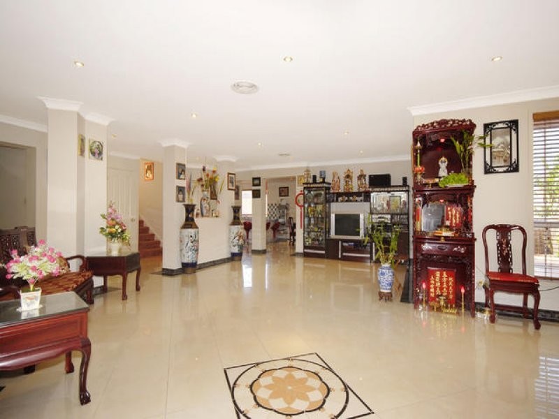 10 Sharleen Court, Bella Vista NSW 2153