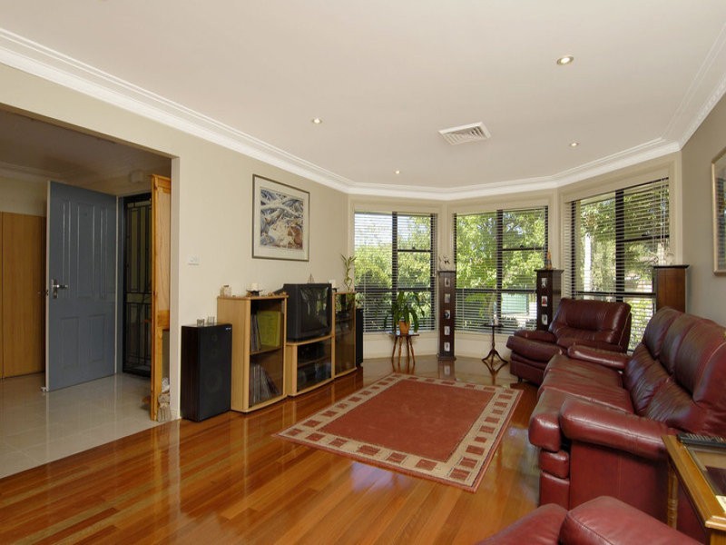 26 Warumbui Avenue, Baulkham Hills NSW 2153