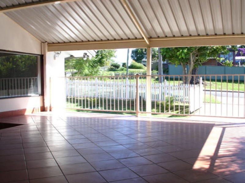 4 Coronation Road, Baulkham Hills NSW 2153