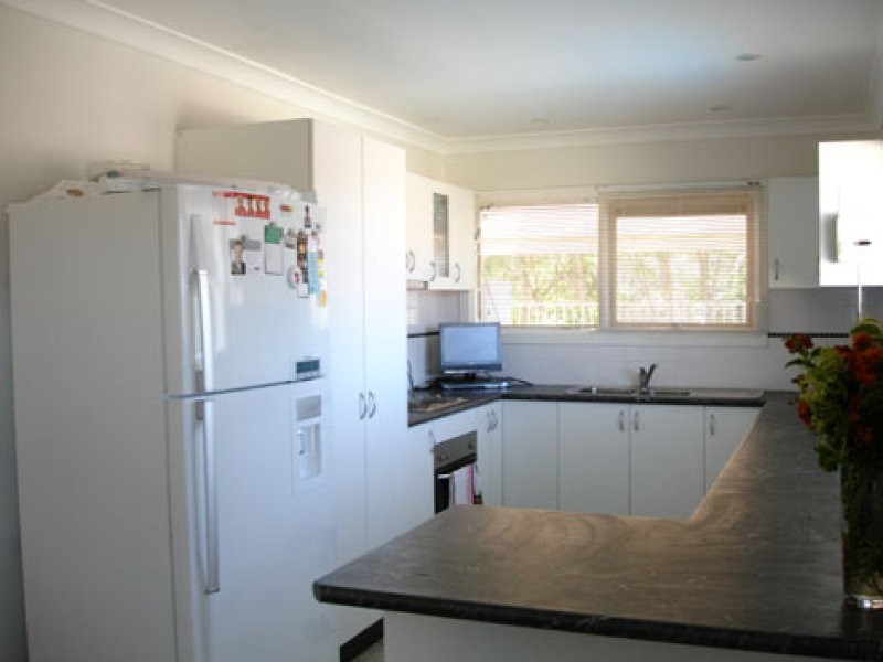 4 Coronation Road, Baulkham Hills NSW 2153