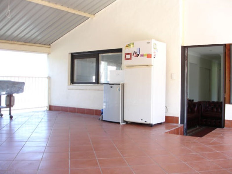 4 Coronation Road, Baulkham Hills NSW 2153