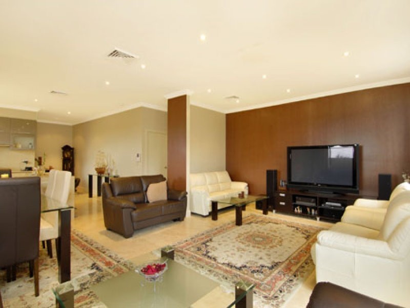 23 Mangalore Drive, Winston Hills NSW 2153