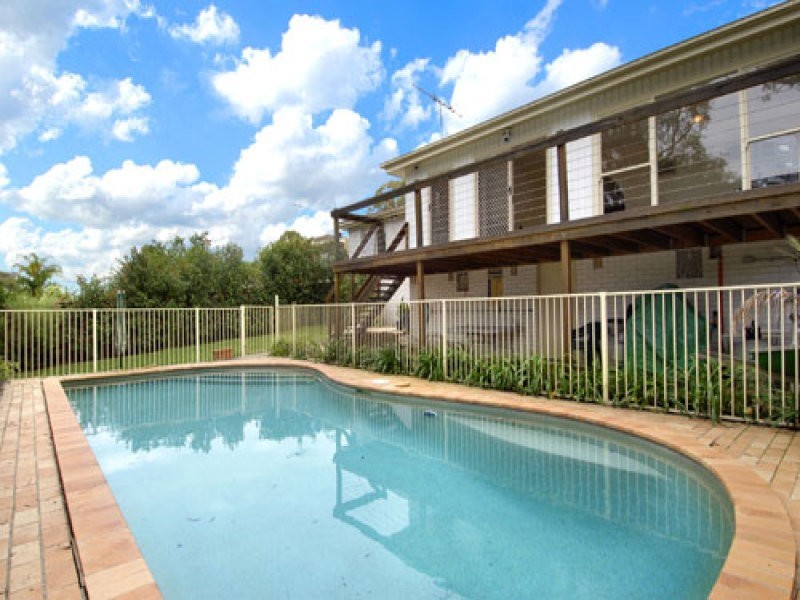 12 Glanmire Road, Baulkham Hills NSW 2153