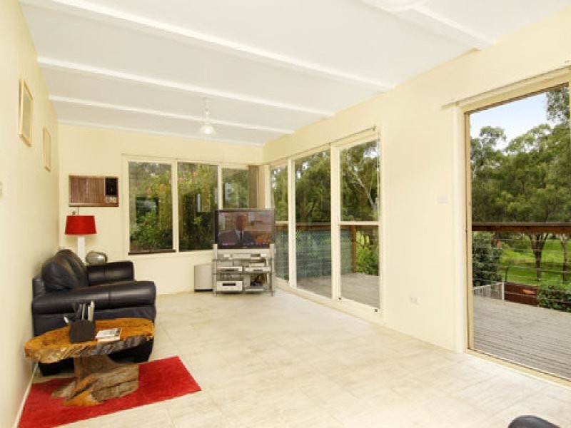 12 Glanmire Road, Baulkham Hills NSW 2153