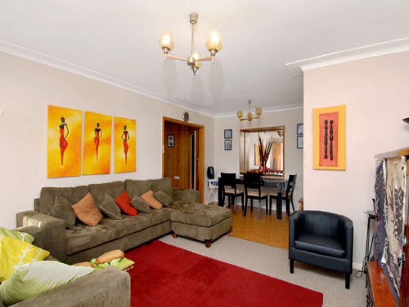 17 Baker Crescent, Baulkham Hills NSW 2153