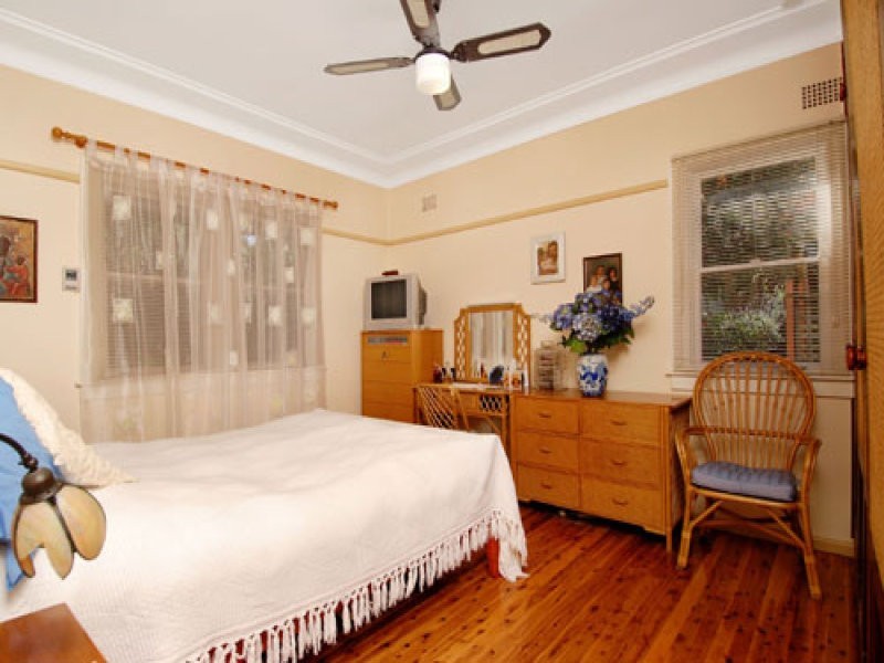 49 Jenner Street, Baulkham Hills NSW 2153