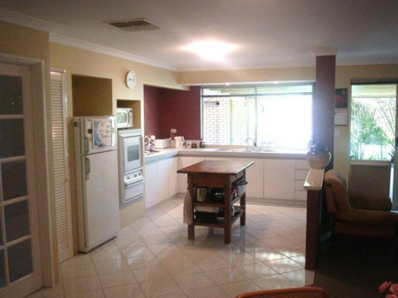 11 Jabiru Rise, Ballajura WA 6066