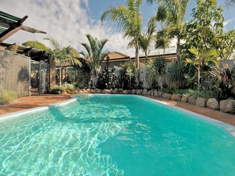 102 Maguire Ave, Beechboro WA 6063