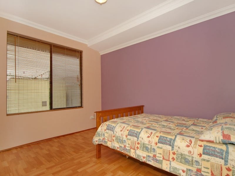 31 Whimbrel Parade, Beechboro WA 6063