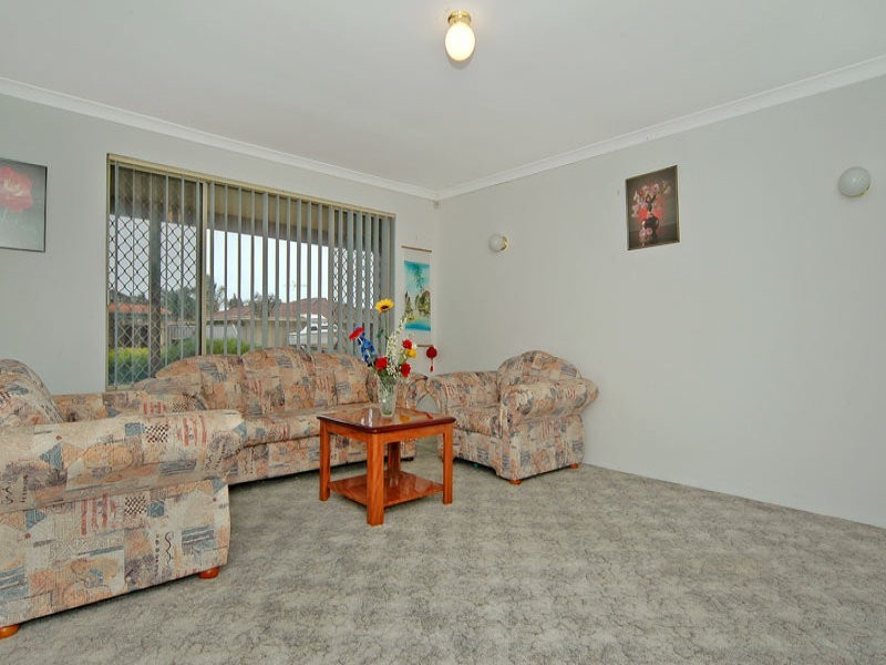 64 Badgingarra Gardens, Ballajura WA 6066