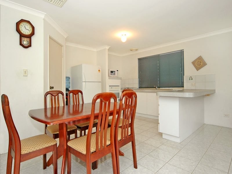 64 Badgingarra Gardens, Ballajura WA 6066