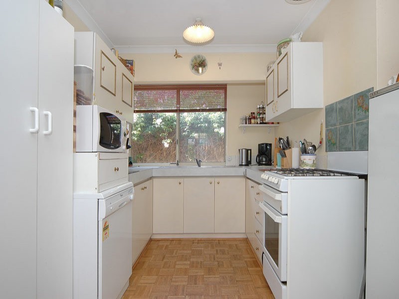 3 Turstin Glen, Kiara WA 6054