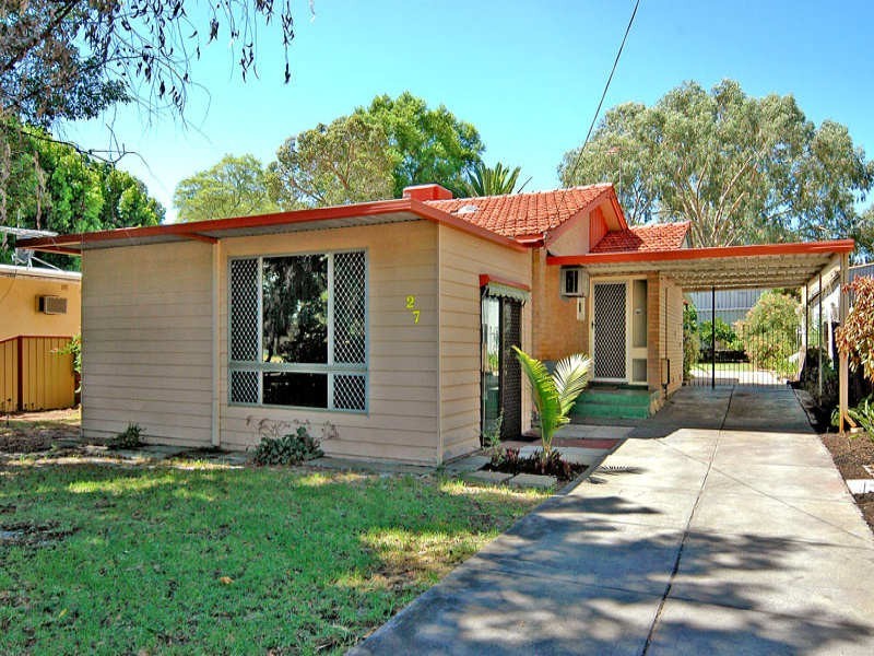 27 Arbon Way, Lockridge WA 6054