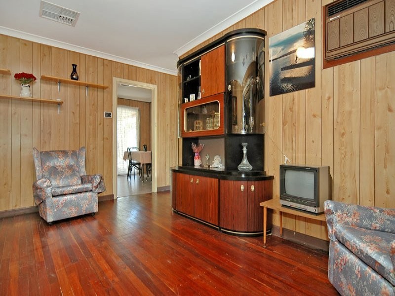 27 Arbon Way, Lockridge WA 6054