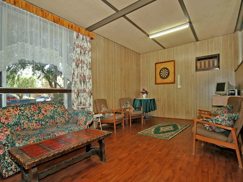 27 Arbon Way, Lockridge WA 6054