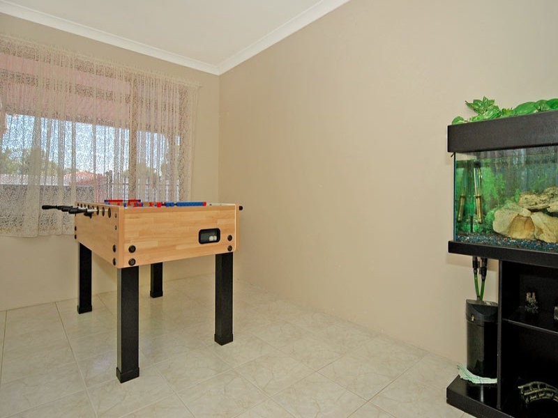 1 Bowood Cove, Kiara WA 6054