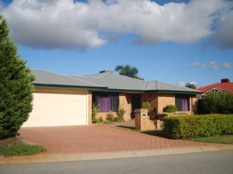 6 Jindalee Court, Ballajura WA 6066