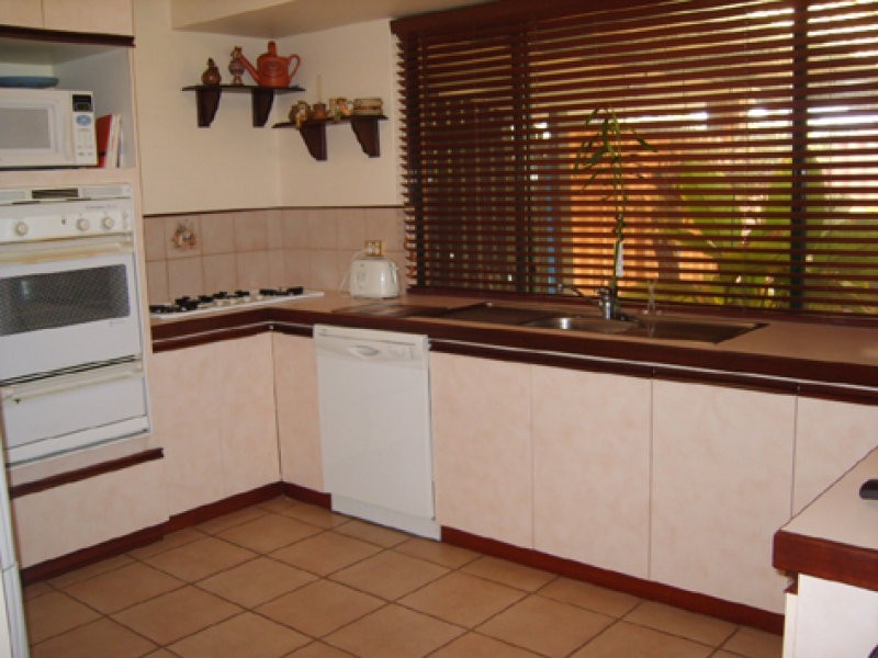 6 Jindalee Court, Ballajura WA 6066