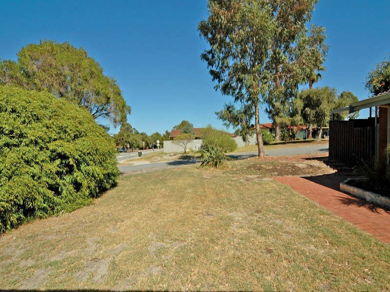 33A Maguire Avenue, Beechboro WA 6063