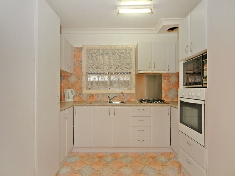 29 Devenish Road, Lockridge WA 6054