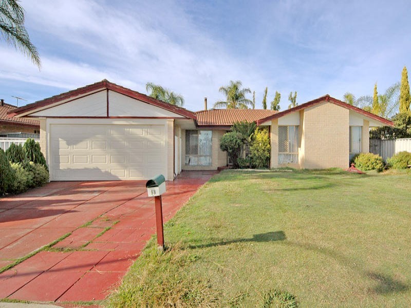 98 Bluegum Road, Beechboro WA 6063