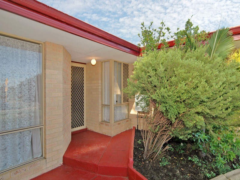 98 Bluegum Road, Beechboro WA 6063