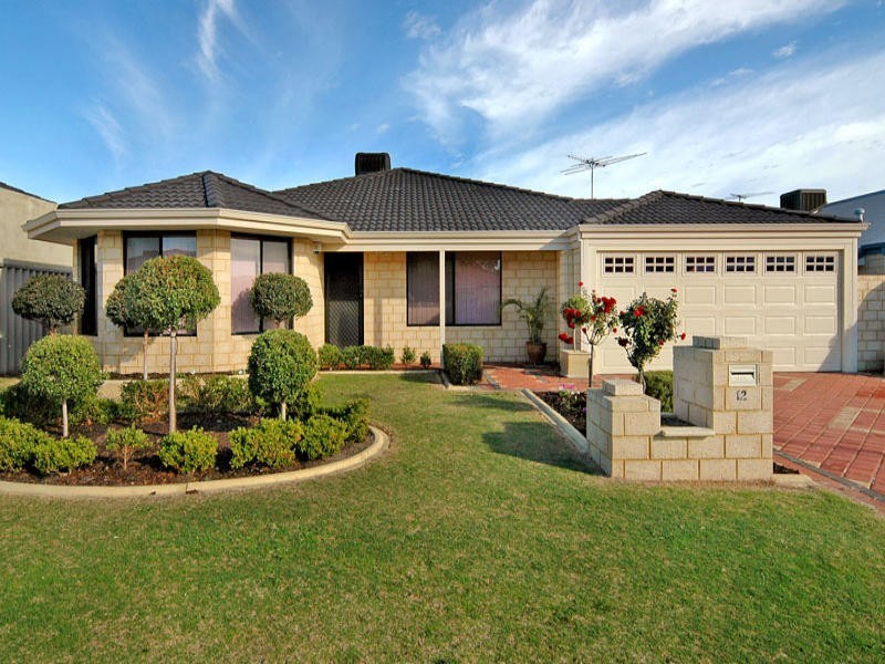 12 Crystal Turn, Beechboro WA 6063