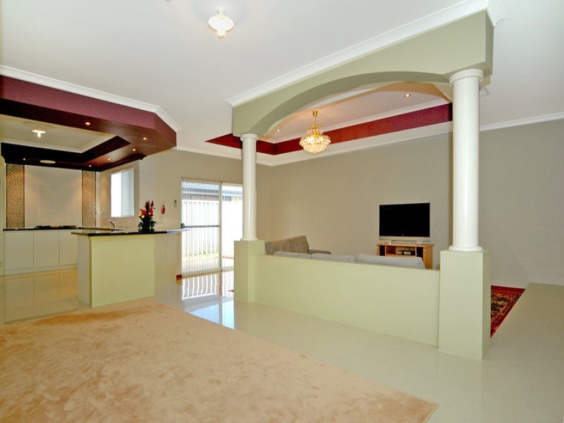 161 Bennett Springs Drive, Beechboro WA 6063