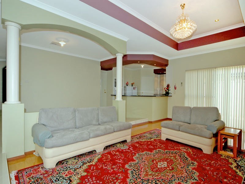 161 Bennett Springs Drive, Beechboro WA 6063