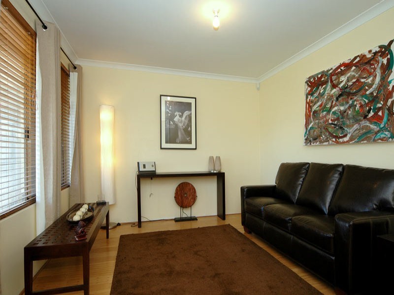 5 Springview Circle, Beechboro WA 6063